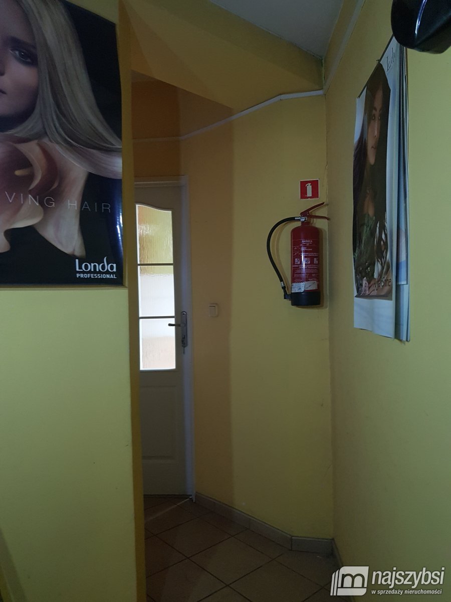 Trzebiatów - Lokal fryzjersko-kosmetyczny (11)