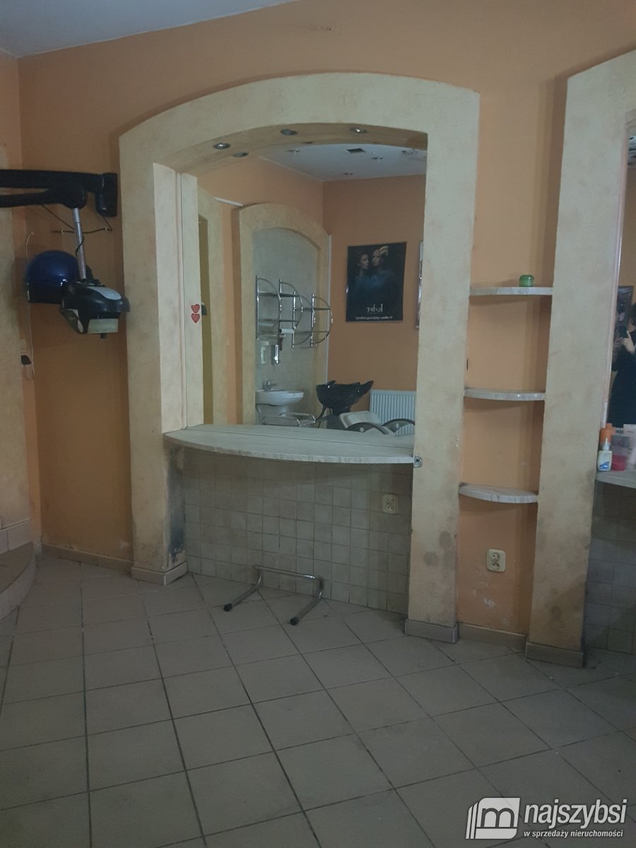 Trzebiatów - Lokal fryzjersko-kosmetyczny (12)
