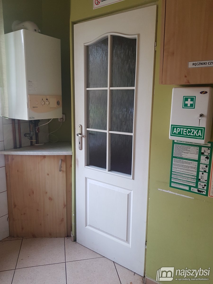 Trzebiatów - Lokal fryzjersko-kosmetyczny (4)