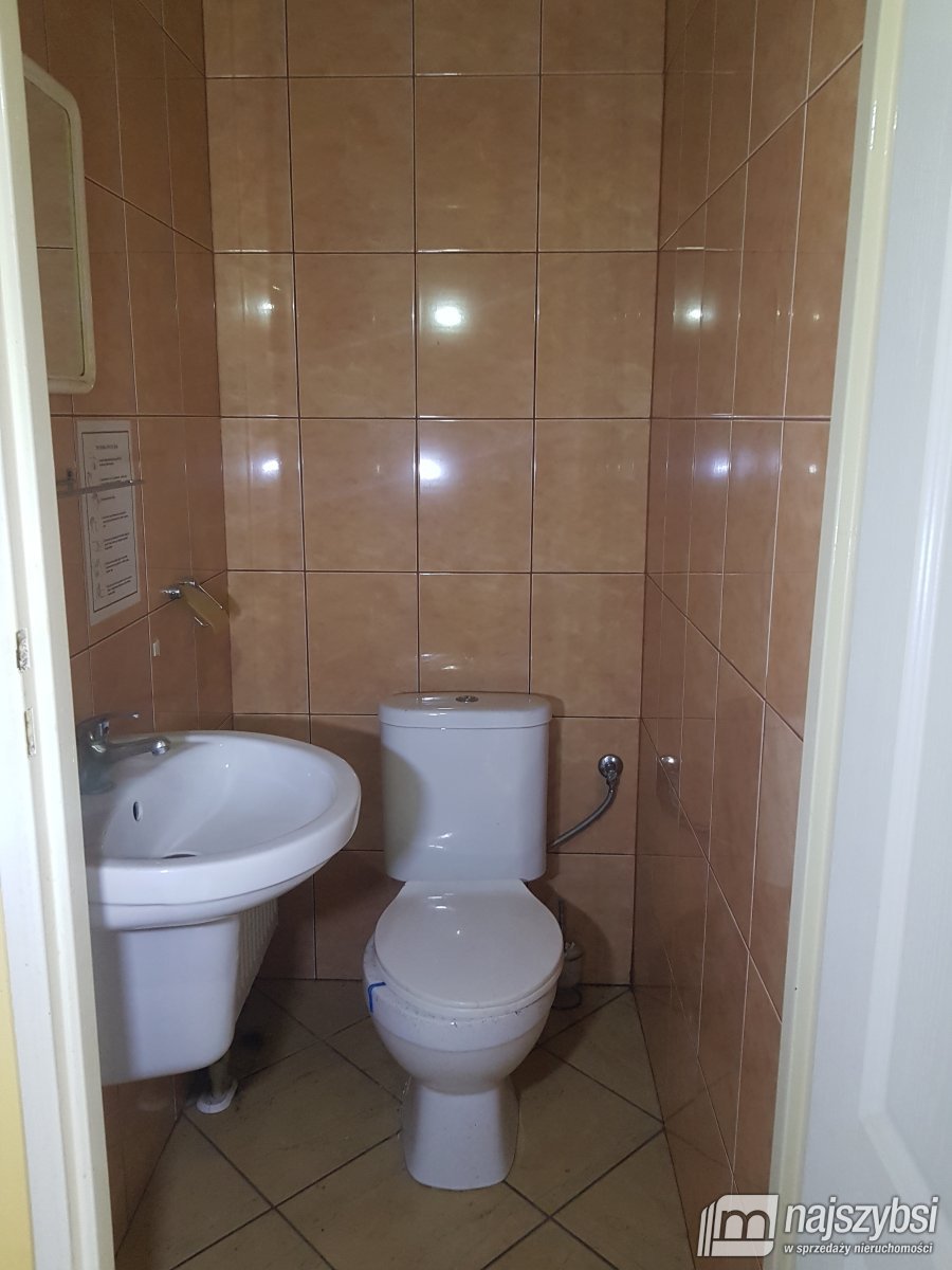 Trzebiatów - Lokal fryzjersko-kosmetyczny (6)