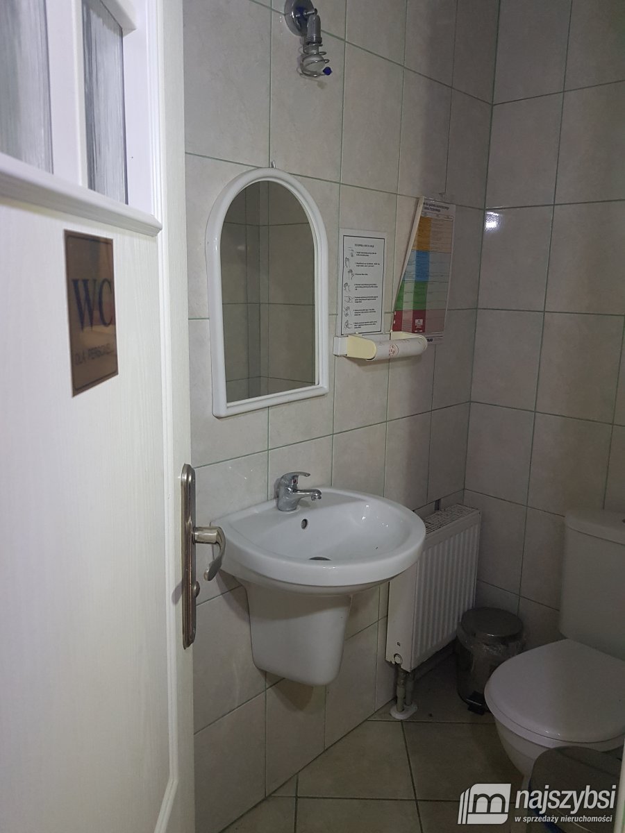 Trzebiatów - Lokal fryzjersko-kosmetyczny (7)