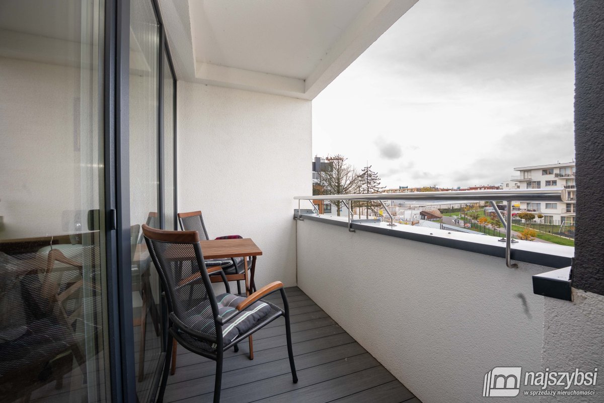 KOŁOBRZEG-MIESZKANIE 2pok. Z GARAŻEM 700m OD PLAŻY (12)