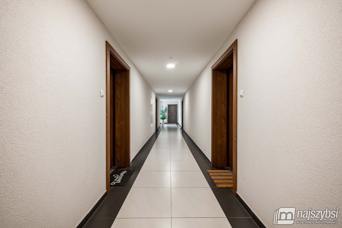 KOŁOBRZEG-MIESZKANIE 2pok. Z GARAŻEM 700m OD PLAŻY (13)