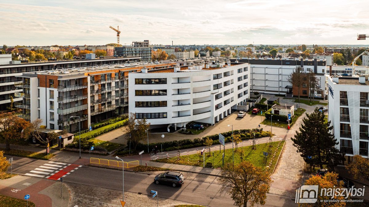 KOŁOBRZEG-MIESZKANIE 2pok. Z GARAŻEM 700m OD PLAŻY (16)