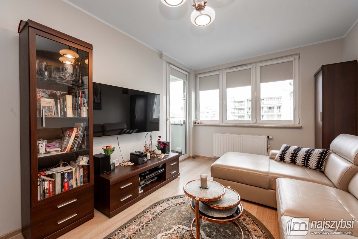 KOŁOBRZEG-MIESZKANIE 2pok. Z GARAŻEM 700m OD PLAŻY (3)