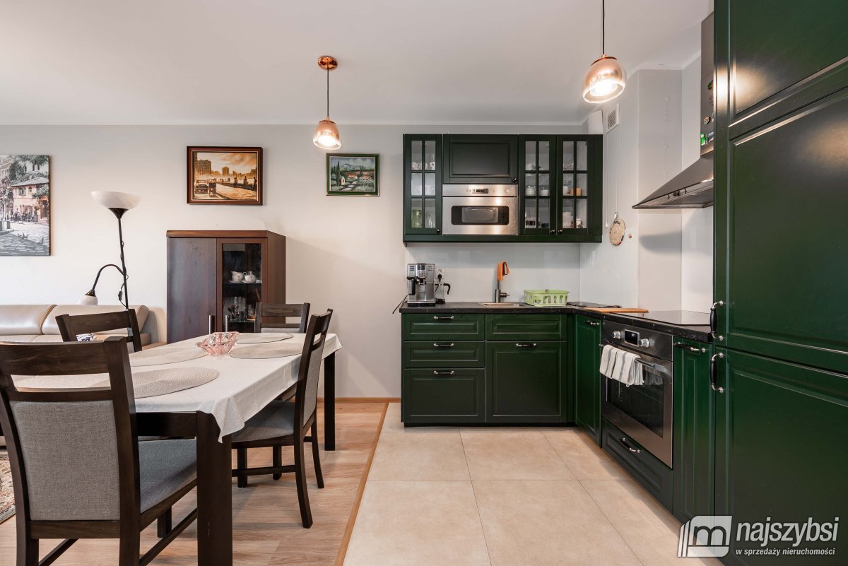 KOŁOBRZEG-MIESZKANIE 2pok. Z GARAŻEM 700m OD PLAŻY (4)