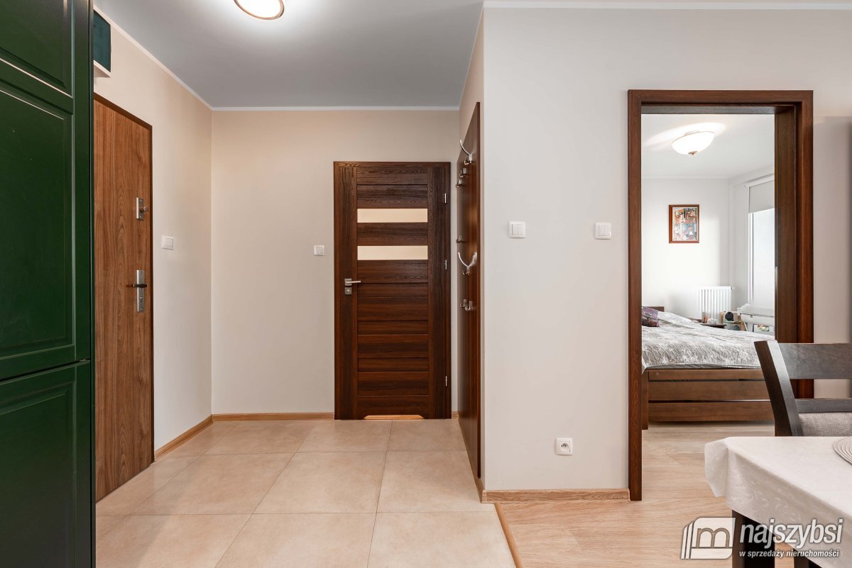 KOŁOBRZEG-MIESZKANIE 2pok. Z GARAŻEM 700m OD PLAŻY (8)