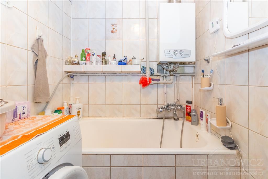 2-pok. mieszkanie z balkonem, ul. Nowowiejskiego. (5)