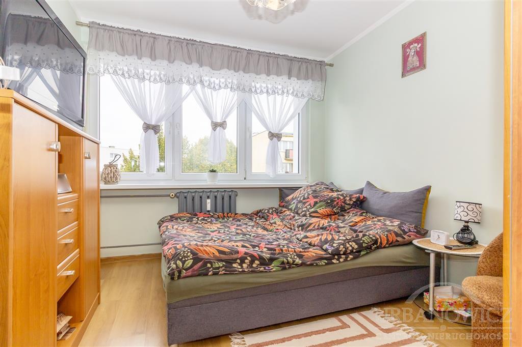 2-pok. mieszkanie z balkonem, ul. Nowowiejskiego. (7)