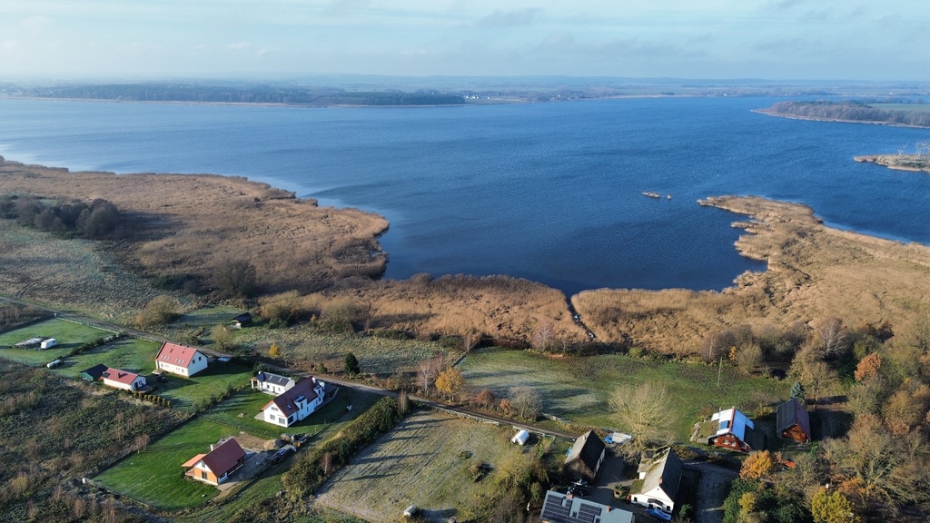 DZIAŁKA WŚRÓD CISZY, ZIELENI I WODY - 1,96 ha (1)