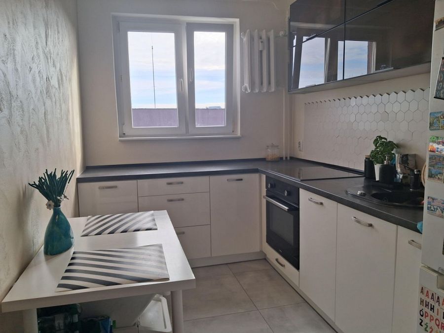 Przytulne 2 pokoje na Osiedlu Bukowym, bez pośredników, do negocjacji. (13)