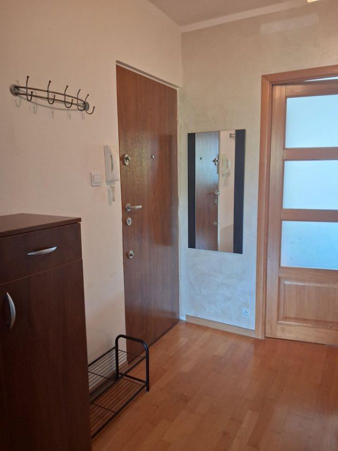 Przytulne 2 pokoje na Osiedlu Bukowym, bez pośredników, do negocjacji. (5)