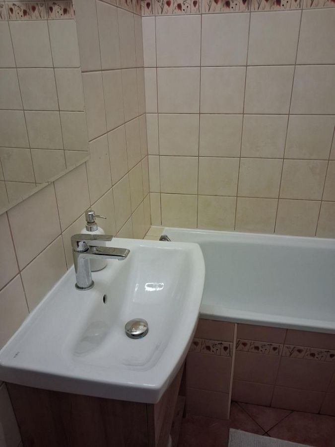 Przytulne 2 pokoje na Osiedlu Bukowym, bez pośredników, do negocjacji. (11)