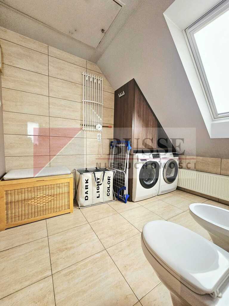 Dom w urokliwym zaciszu Warszewa! (10)