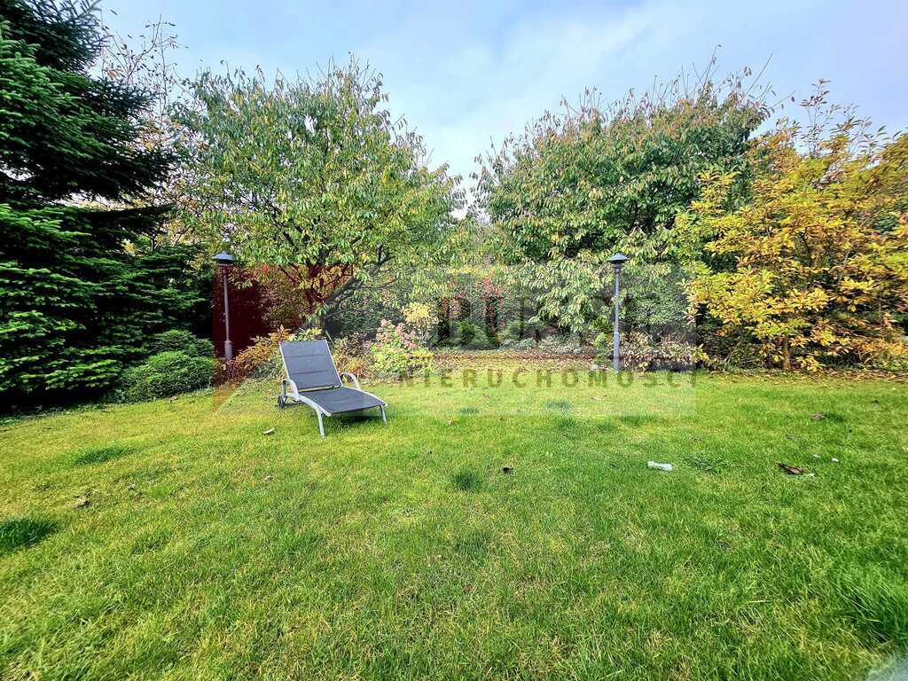 Dom w urokliwym zaciszu Warszewa! (17)