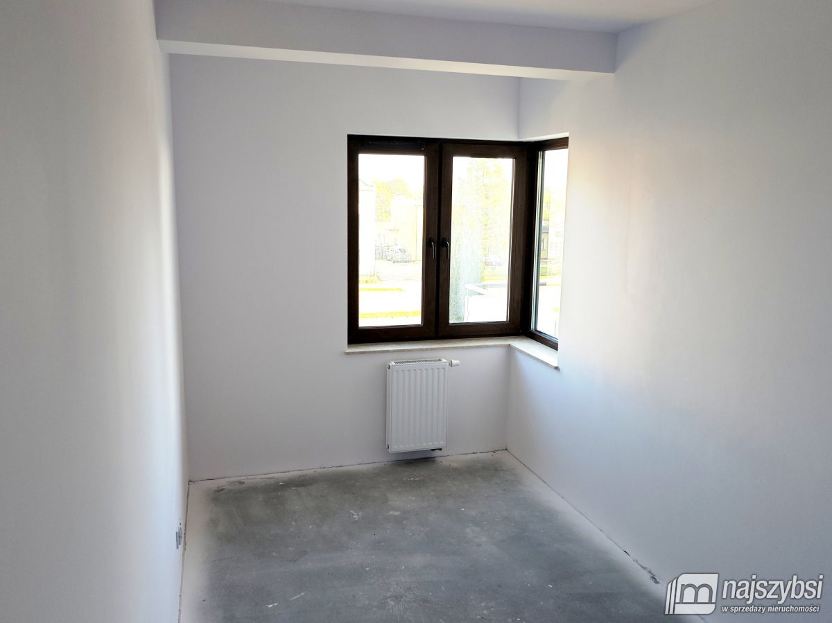 KOŁOBRZEG-MIESZKANIE 2 POK. NOWE-GARAŻ 2 MIEJSCA (3)