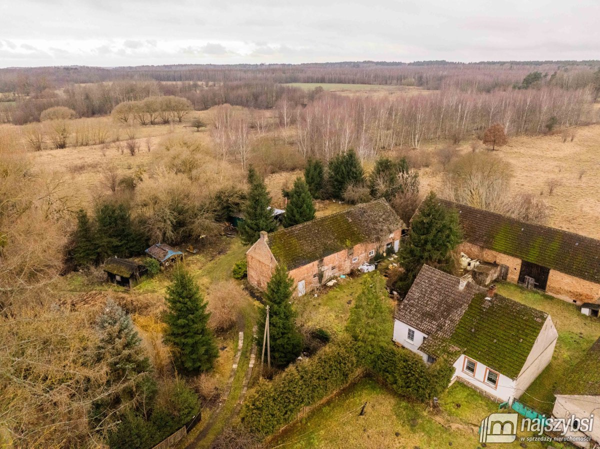 Sierakowo-gmina Dobrzany-dom (2)