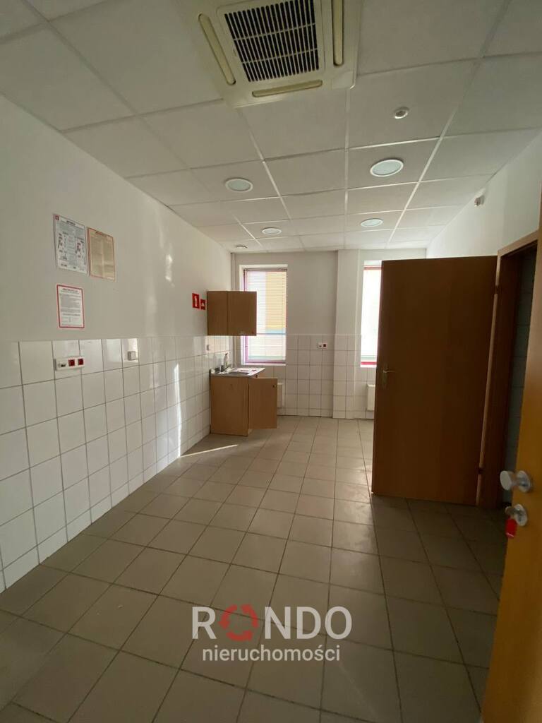 Do wynajęcia lokal (5)