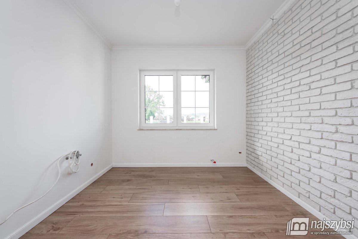 SŁAWOBORZE - NOWOCZESNY DOM NA SPRZEDAŻ (19)