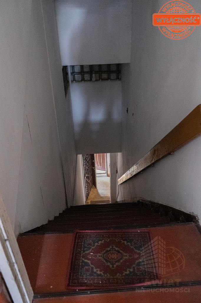 Piętro domu w atrakcyjnej lokalizacji (19)