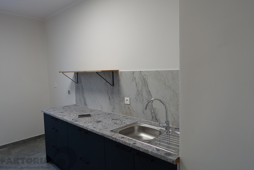 Budynek biurowy 334 m2 Gumieńce (22)