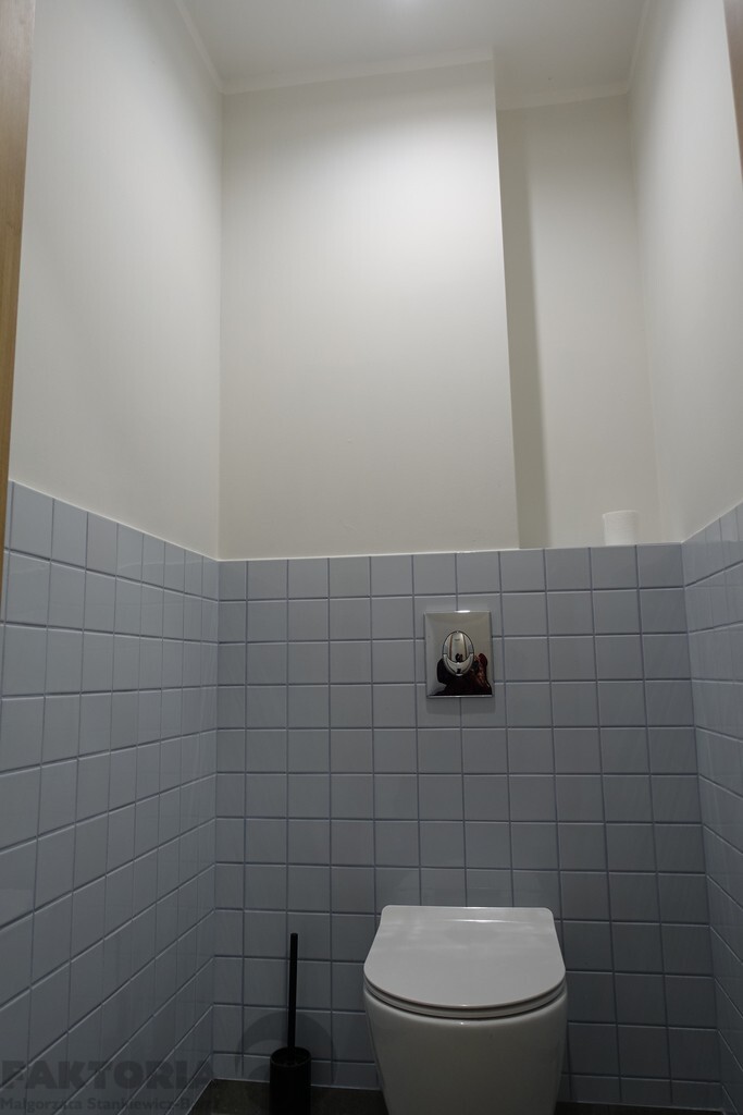 Budynek biurowy 334 m2 Gumieńce (14)