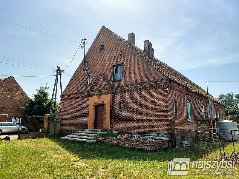 DOM Z CZERWONEJ CEGŁY! (1)