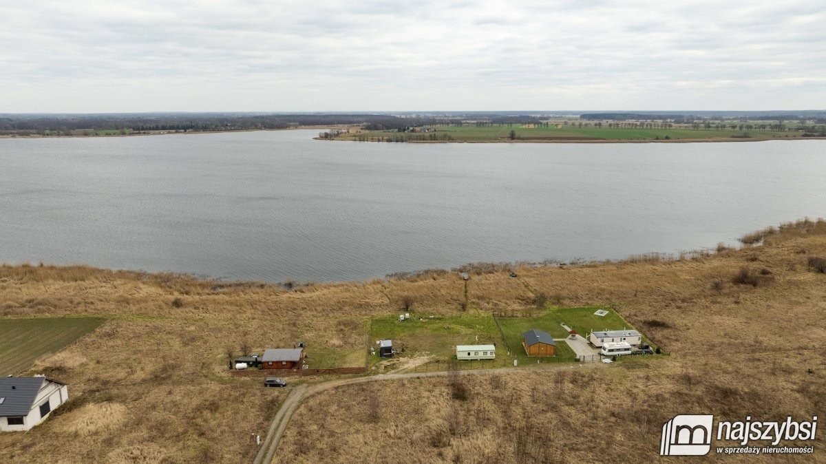 Łuskowo - działka rekreacyjna nad rzeką (8)