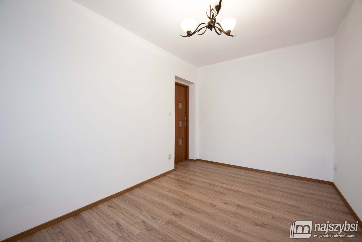 KOSZALIN- 3 POK. MIESZKANIE W CENTRUM MIASTA (8)