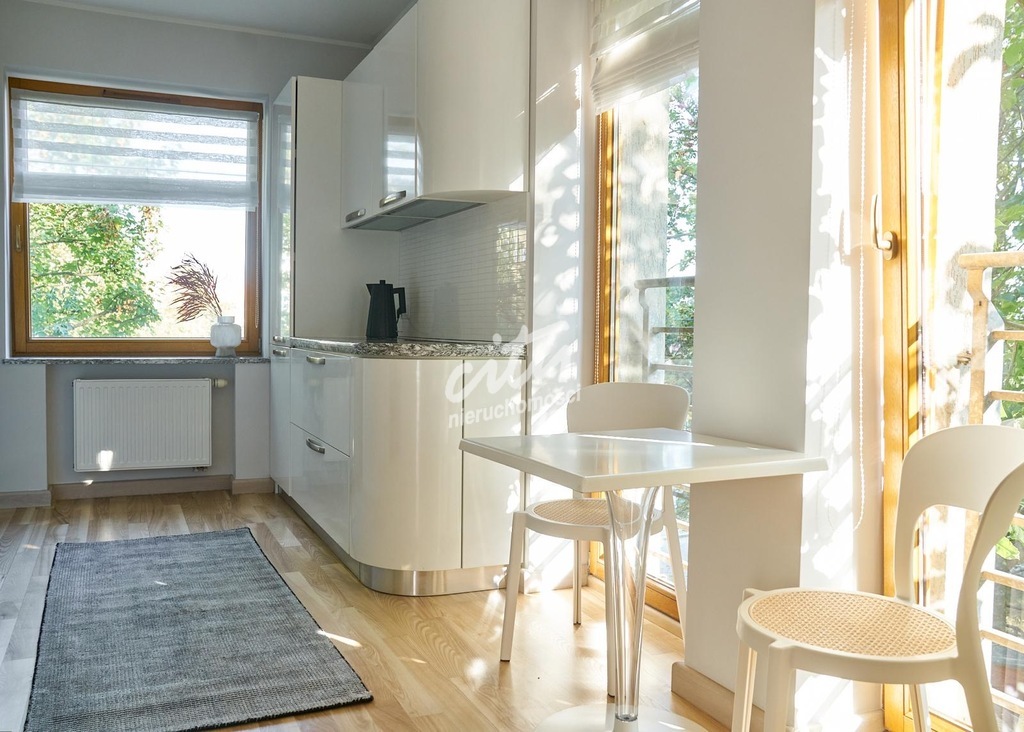 2 pok na Jasnych Błoniach z garażem (5)