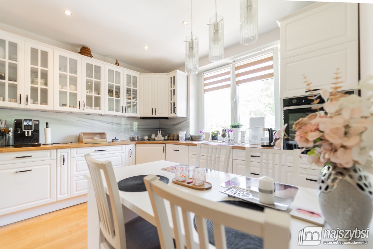 Pyrzyce-bezczynszowe, 1 piętro - 50,40 m2 (14)