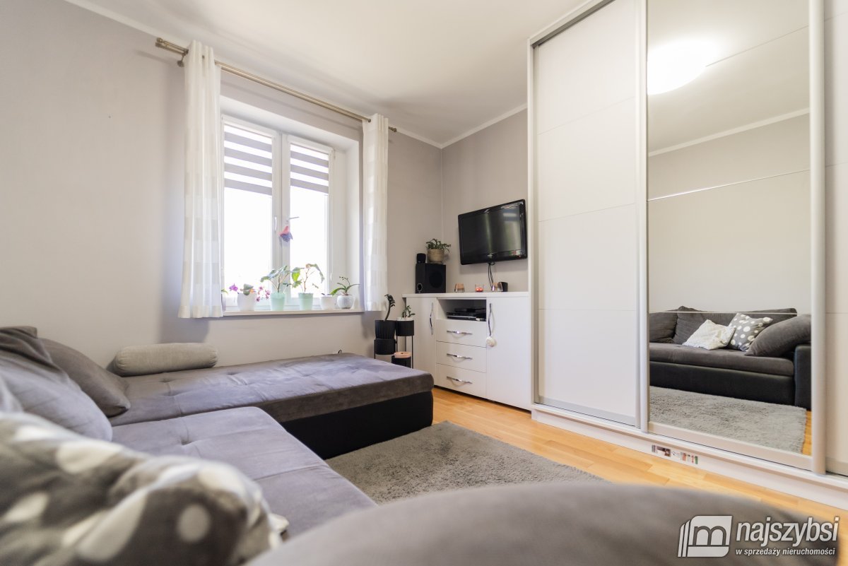 Pyrzyce-bezczynszowe, 1 piętro - 50,40 m2 (9)