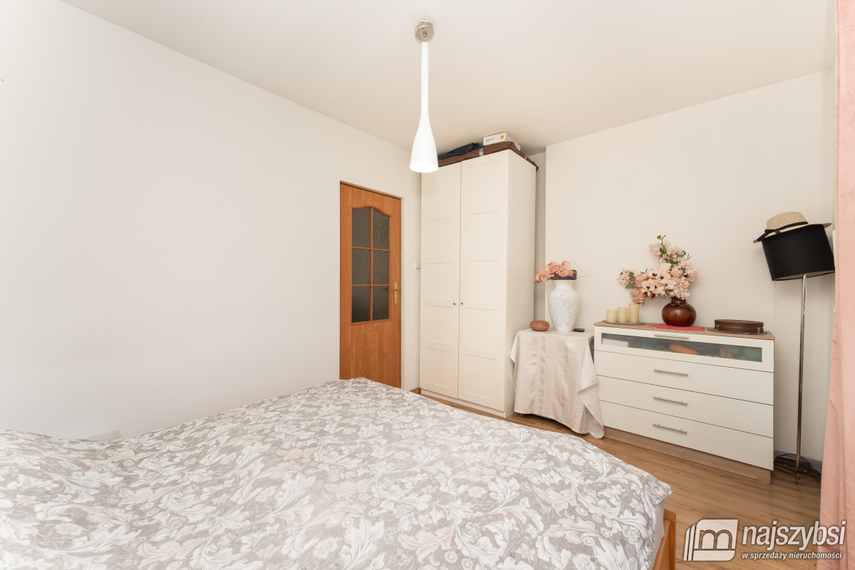 STARGARD-OKOLICE-bezczynszowe z ogródkiem i garaże (4)