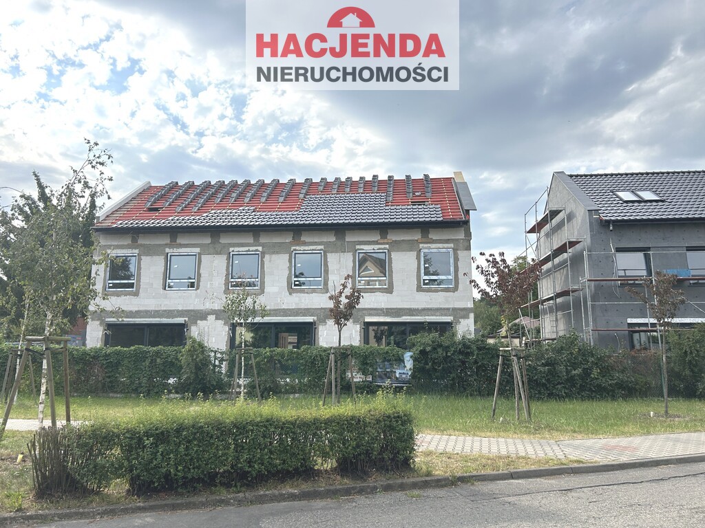 OSTATNIE DWA SZEREGOWCE , OGRÓDKI ok 100m2 (22)