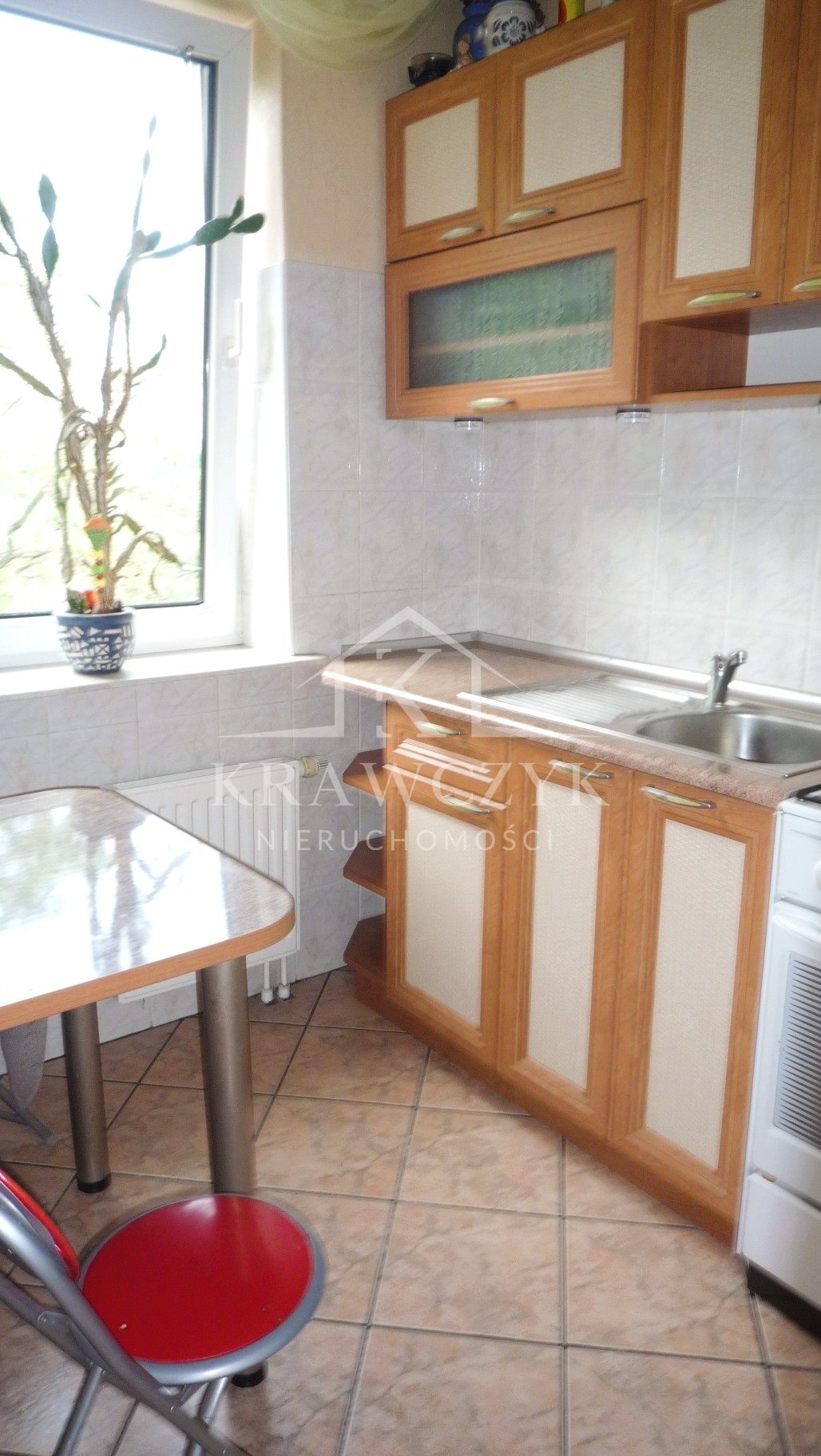 Na sprzedaż przestronna kawalerka blisko centrum (4)