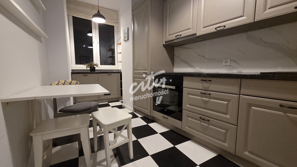 3-pokojowe mieszkanie z osobną kuchnią i garderobą (6)