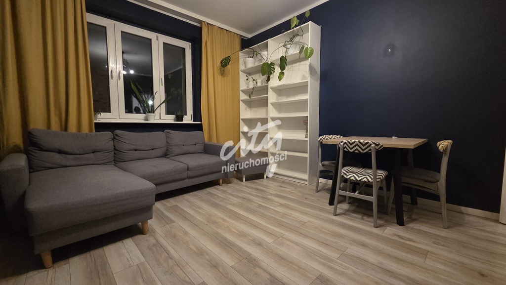 3-pokojowe mieszkanie z osobną kuchnią i garderobą (1)