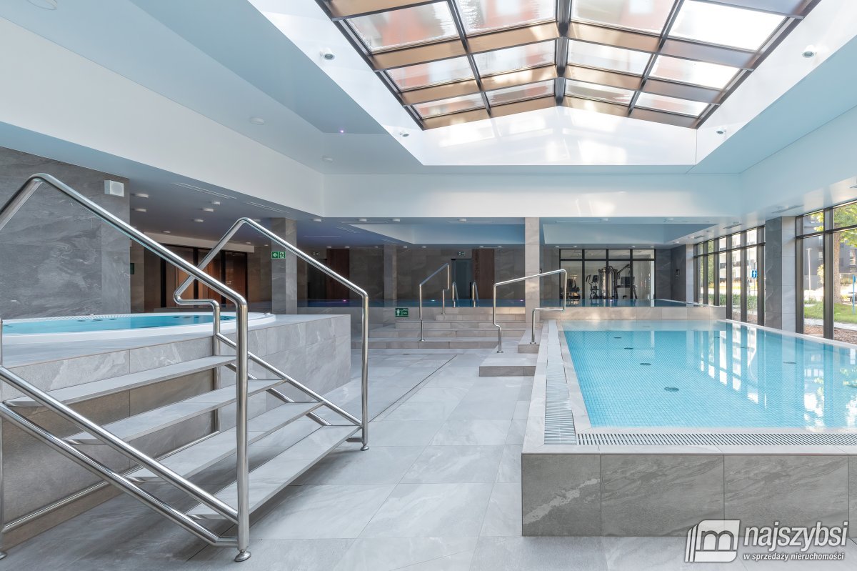 KOŁOBRZEG - APARTAMENT Z BALKONEM - NETTO 359000 ! (21)