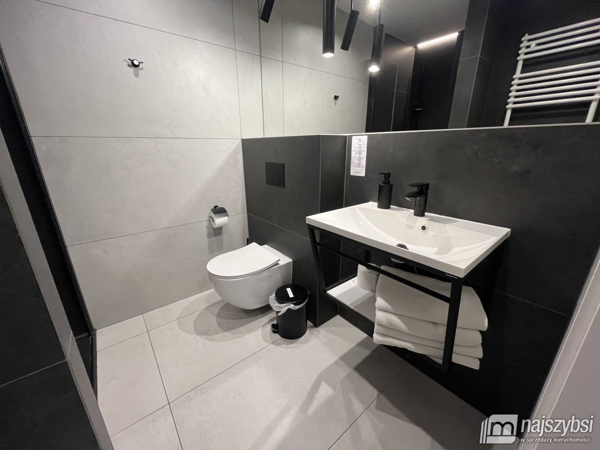 KOŁOBRZEG - APARTAMENT Z BALKONEM - NETTO 439000 ! (26)