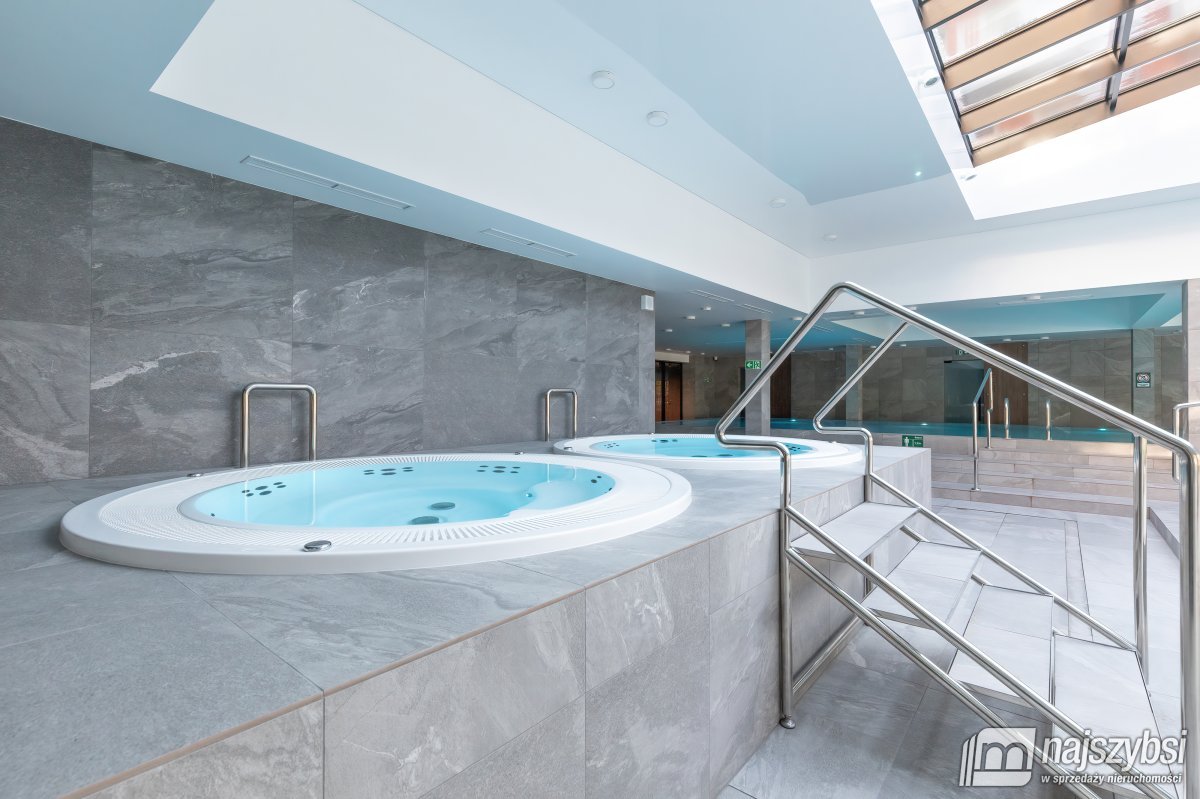 KOŁOBRZEG - APARTAMENT Z BALKONEM - NETTO 439000 ! (31)