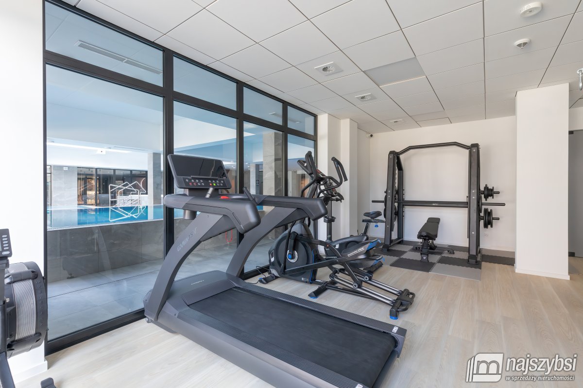 KOŁOBRZEG - APARTAMENT Z BALKONEM - NETTO 429000! (33)