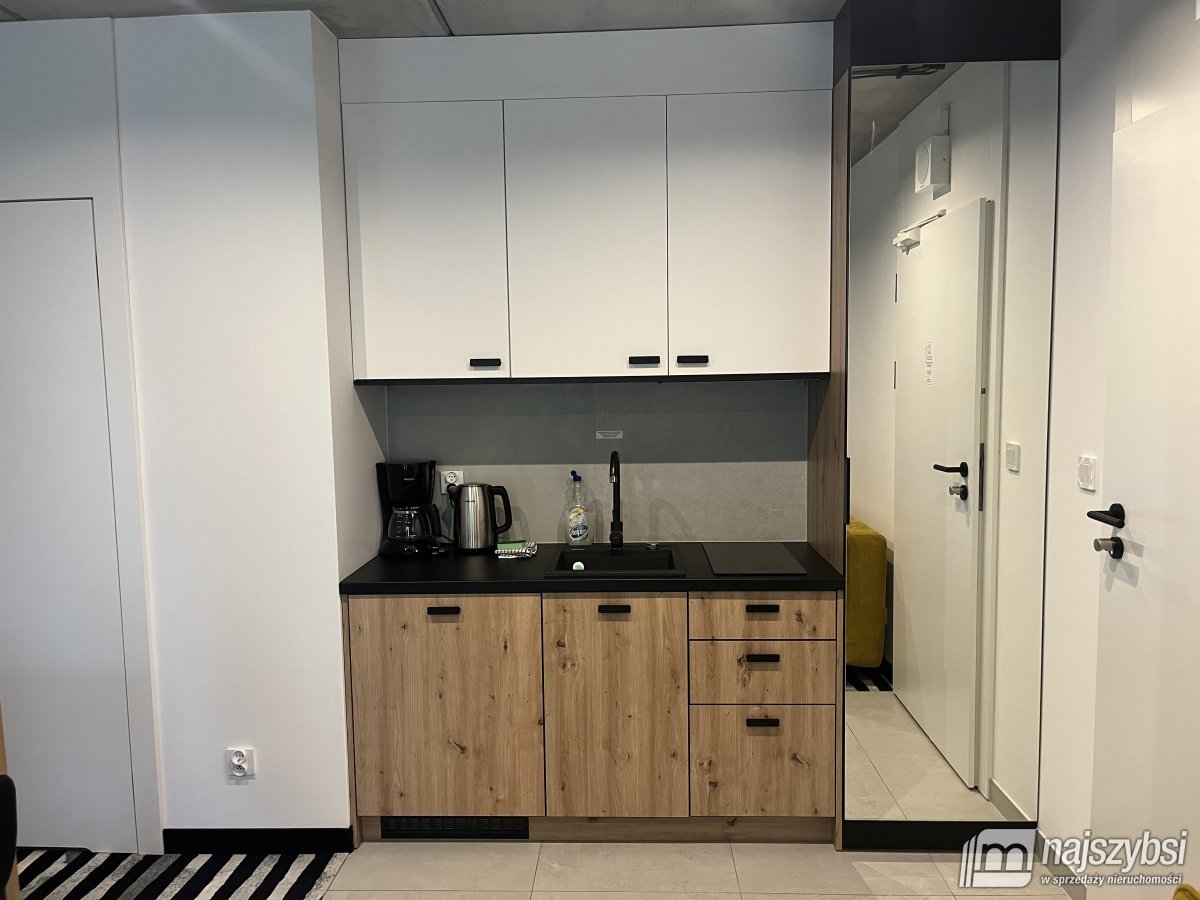 KOŁOBRZEG - APARTAMENT Z BALKONEM - NETTO 459000 ! (24)