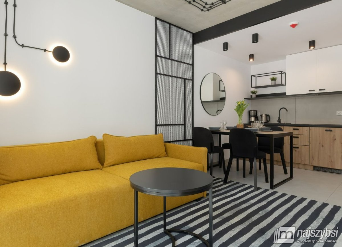 KOŁOBRZEG - APARTAMENT Z BALKONEM - NETTO 459000 ! (4)