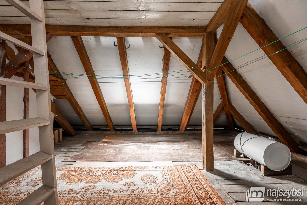 Drawsko Pomorskie-połowa domu z ogrodem i garażem (13)