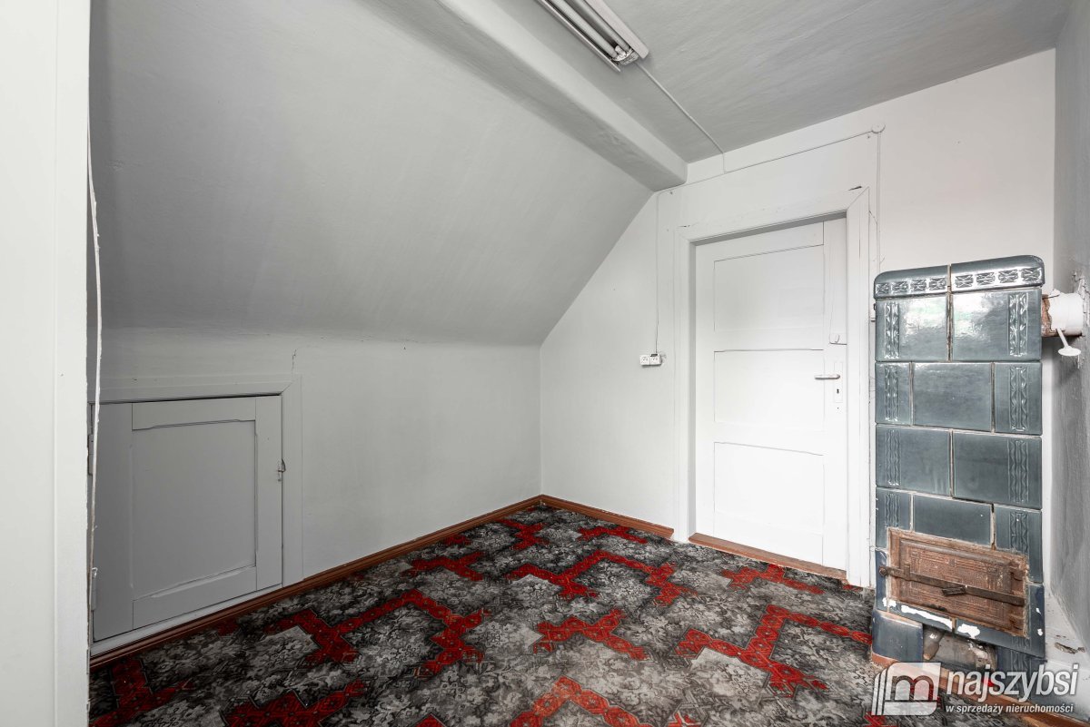 Drawsko Pomorskie-połowa domu z ogrodem i garażem (14)