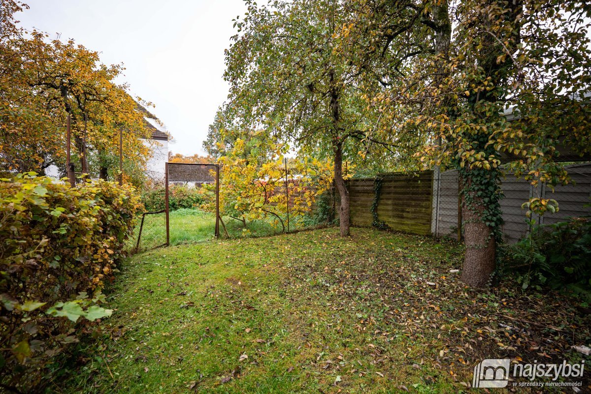 Drawsko Pomorskie-połowa domu z ogrodem i garażem (16)