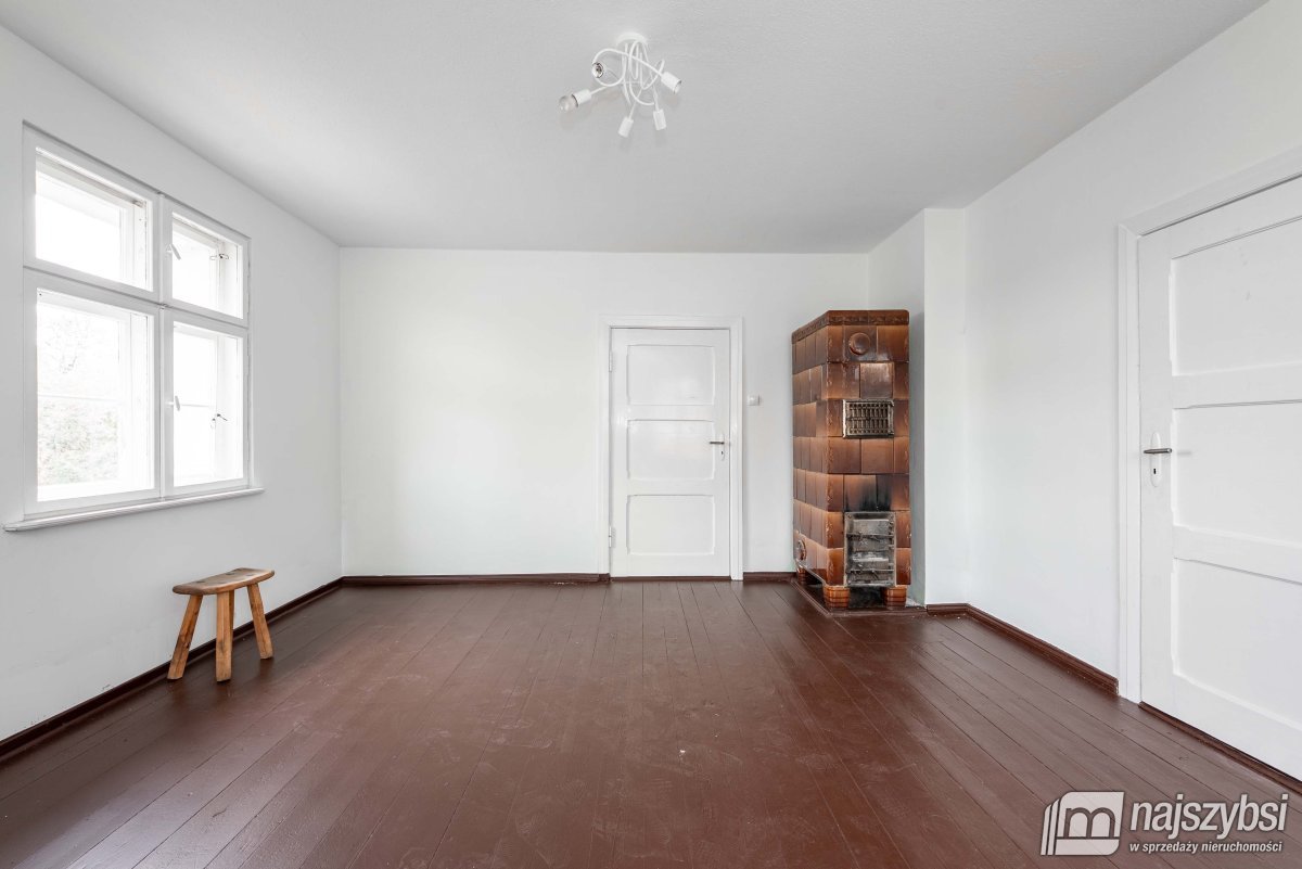 Drawsko Pomorskie-połowa domu z ogrodem i garażem (5)