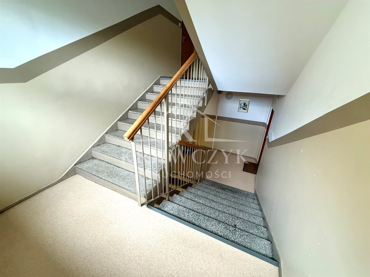 POGODNO, 2pok. balkon, piwnica, NISKI BLOK  (13)