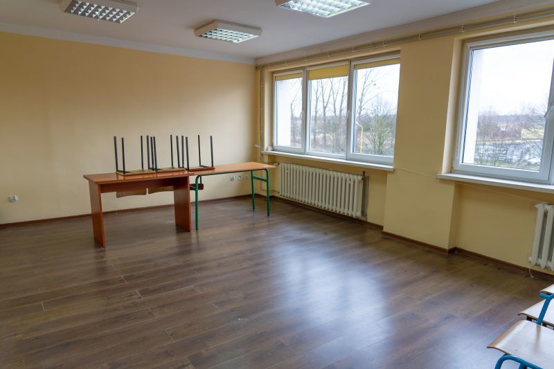 Na wynajem pomieszczenie/biuro 38m2 w Nowogardzie (3)