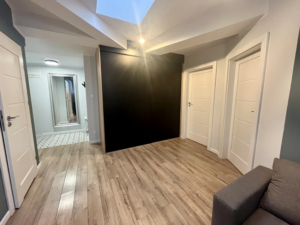 Trzypokojowe mieszkanie w Centrum po remoncie! (4)